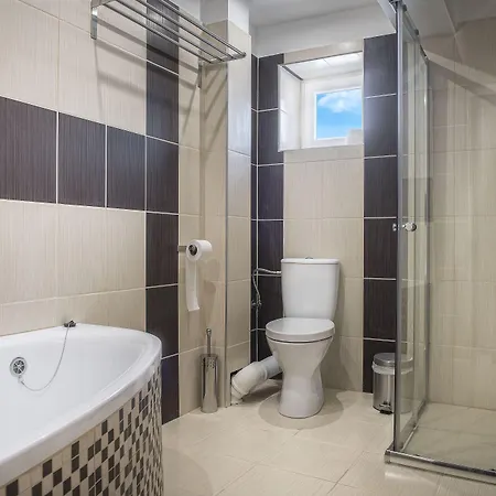 Garden Nocľah s raňajkami Presov