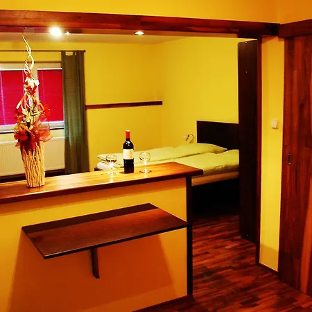 Garden Oda ve Kahvaltı 3*